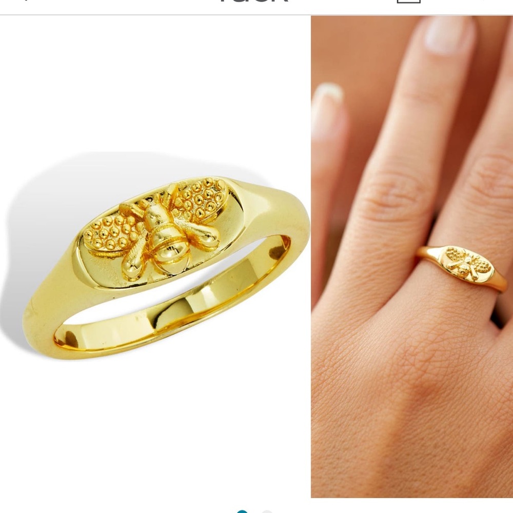 Savvy Cie NWT 14k gold plated Bee signet ring